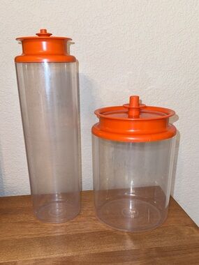 VTG Set 2 Tupperware Acrylic Clear Canister Push Button Lid
Orange Pasta & Snack